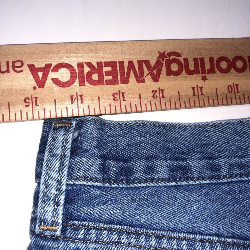 Levi's 551 Z‎ Men's Medium Wash Denim Jean w Trademark Only Tab - 31X32 - Picture 14 of 15